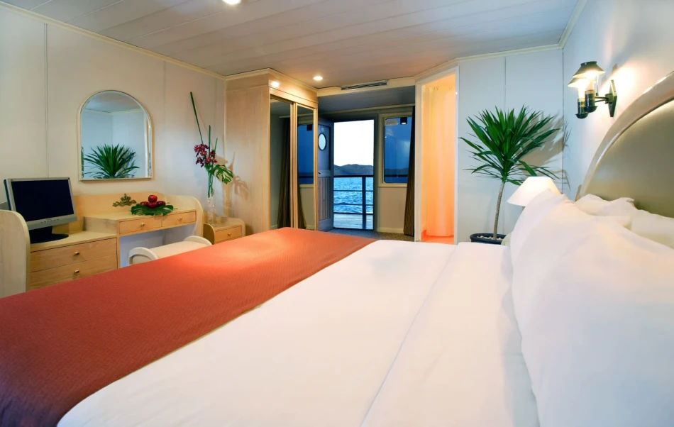 Movenpick Prince Abbas Lake Nasser Cruise Double Cabin