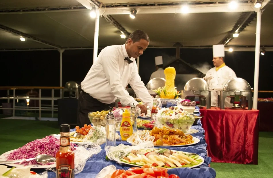 MS Nubian Sea Lake Nasser Buffet